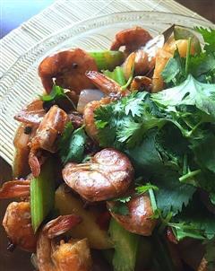 麻辣香锅虾的快速健康料理