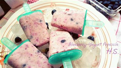 蓝莓火龙果酸奶冰棒 