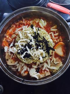 韩式芝士年糕火锅
