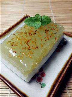 桂花绿西米椰汁糕的热量