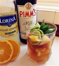 PIMMS-英国夏日水果鸡尾酒