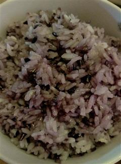 紫米蒸饭