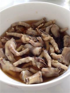 卤鸡爪