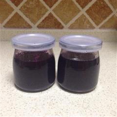 葡萄成熟的季节，来一罐自制葡萄酱可好