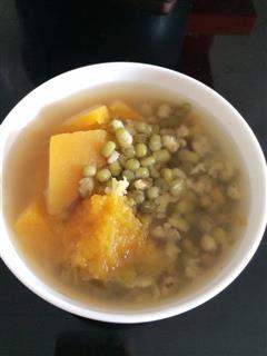 电饭煲版南瓜绿豆汤
