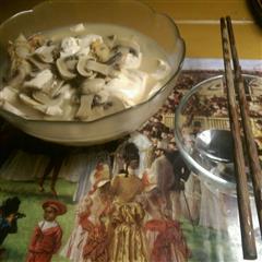 鲜贝口蘑豆腐汤