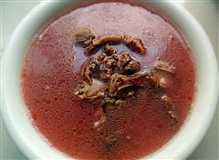 红菇鸽子汤