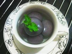 紫糯米黑芝麻汤圆的热量