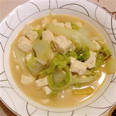 白菜炖豆腐的热量