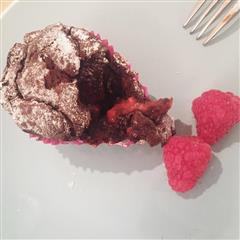 超简单 熔岩覆盆子巧克力蛋糕