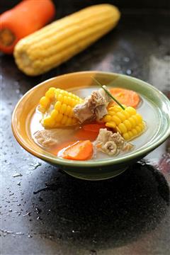 靓汤润秋燥-玉米排骨汤的热量