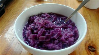 紫薯香米粥