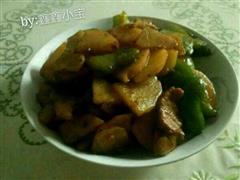 青椒土豆炒肉