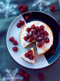 圣诞树莓芝士蛋糕