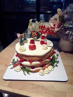 圣诞草莓裸蛋糕