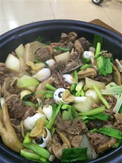 土鸭花螺煲