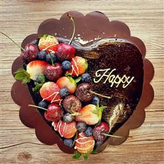 水果巧克力淋面蛋糕