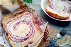 面包机版紫薯炼奶吐司