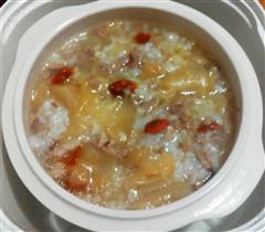秋冬季鳕鱼胶粳米粥的热量
