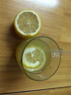甘蔗柠檬水