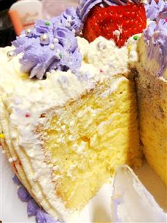 紫罗兰奶油蛋糕