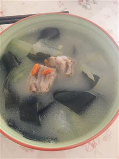 冬瓜海带排骨汤