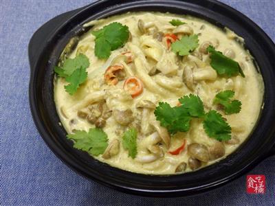 南洋咖哩白菜煲-砂锅白菜