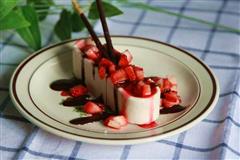草莓芝士慕斯蛋糕-没有烤箱也能做精致甜点的热量