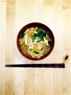 日本料理味增汤的热量