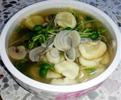 春季豌豆苗蘑菇汤