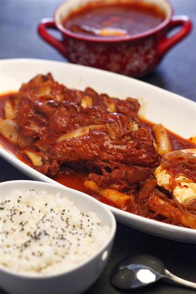 韩式辣白菜猪肋排锅