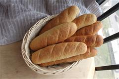 纯手工制作的燕麦面包的热量