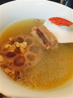 排骨薏米绿豆汤的热量