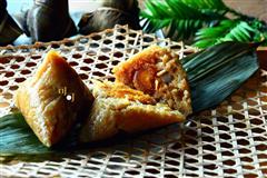 蛋黄肉粽-传统还是现代的热量