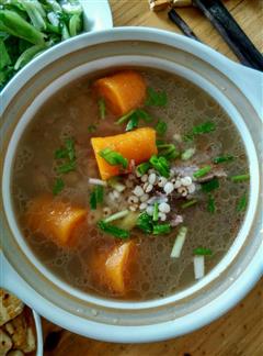 百合薏米牛脊骨胡萝卜汤