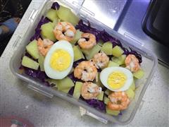 健身食谱-虾仁蔬菜沙拉
