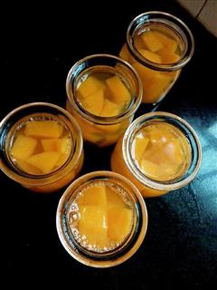 黄桃罐头做法
