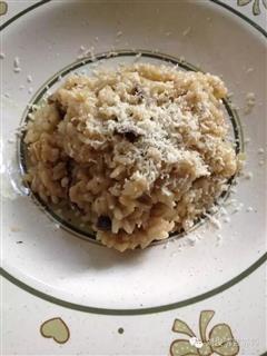 意大利牛肝菌炖饭的热量