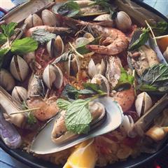 西班牙海鲜饭Paella的热量