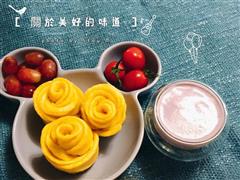 南瓜玫瑰花卷+紫薯牛奶