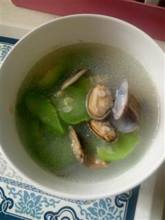 花蛤与丝瓜汤-鲜中带甜的热量