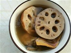 莲藕绿豆排骨汤