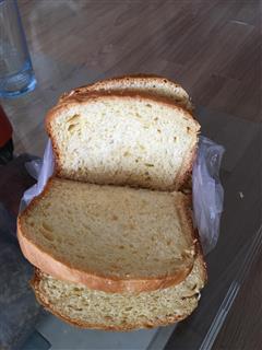 面包机版甜面包的热量
