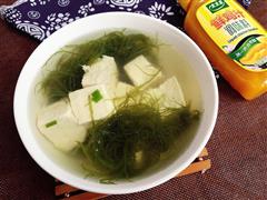 海发菜豆腐汤
