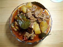 电饭煲川式红烧牛肉炖土豆