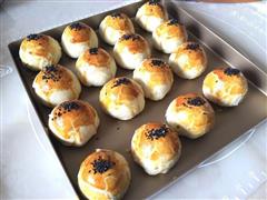 来个木糖醇蛋黄酥吧