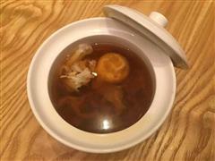 秋季薏米赤小豆鸡蛋甜汤