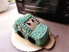 小汽车蛋糕的热量
