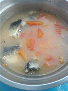 木瓜鲫鱼汤的热量