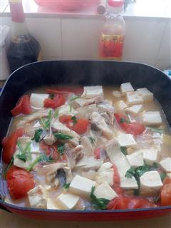 鱼肉番茄豆腐汤